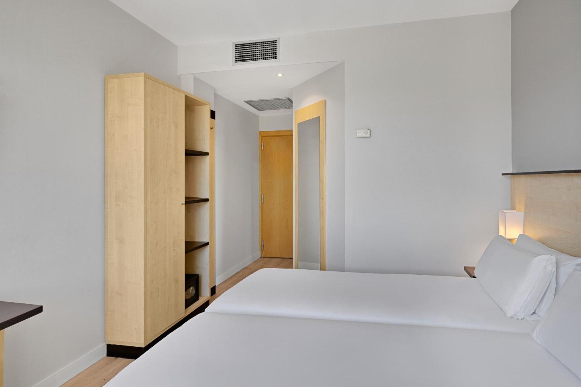 B&B Hotel Madrid Pinar De Las Rozas Εξωτερικό φωτογραφία